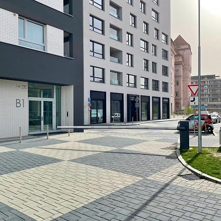 Kamzik Apartamento Bratislava Exterior foto