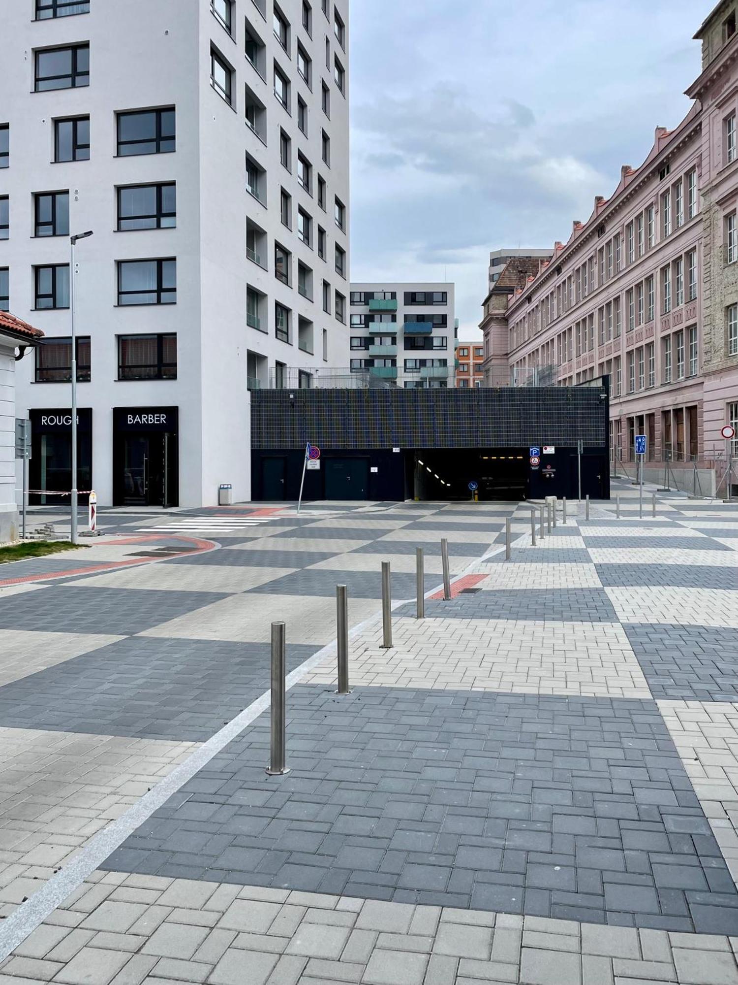 Kamzik Apartamento Bratislava Exterior foto